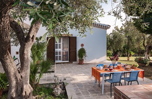 Pisticci Villa | Villa Antonella - Pisticci - The Manor House