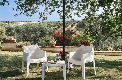 Pisticci Villa | Villa Antonella - Pisticci - The Manor House
