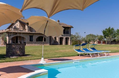 Tordandrea Villa | Villa Assisi by PosarelliVillas