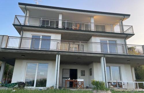 Casalbordino Villa | Villa at Casalbordino Mare