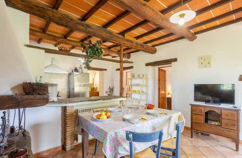 Ortignano Raggiolo Villa | Villa Bellavista Large Private Pool, WiFi
