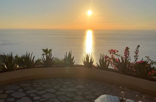 Zambrone Villa | Villa 'Bella Vista' with Sea View, Wi-Fi and Air Conditioning