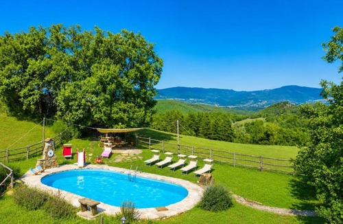 Ortignano Raggiolo Villa | Villa Bellavista Large Private Pool WiFi