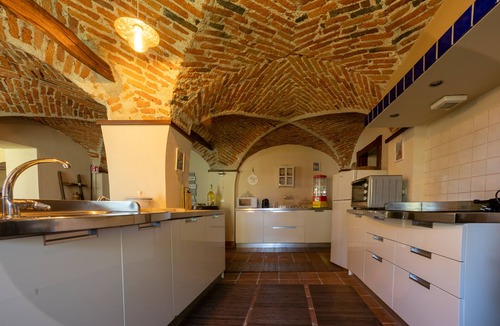 Morozzo Villa | VILLA BOTTERA whit Jacuzzi in the garden from LANGHE/ALBA and the ALPI