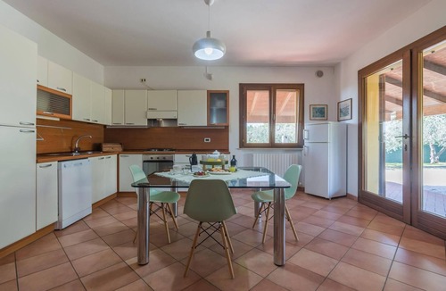 Pesaro Villa | Villa Candelara 13 - Six Bedroom Villa, Sleeps 13