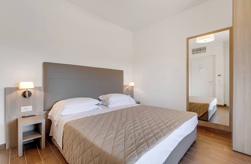 Castelletto d'Orba Hotel | Villa Carolina Comfort 8, Castelletto d’Orba, Italy