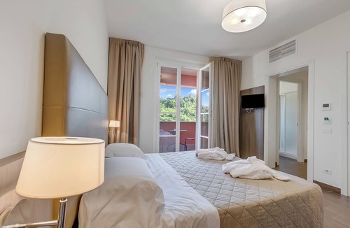Castelletto d'Orba Hotel | Villa Carolina Golf View 15, Castelletto d’Orba, Italy