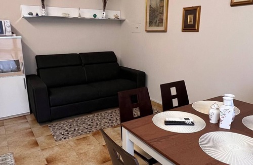 Melegnano Apartment | Villa Castelli Melegnano