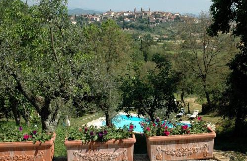 Monte San Savino Apartment | Villa Ceppeto, Best Of Tuscany at Brand New Nest
