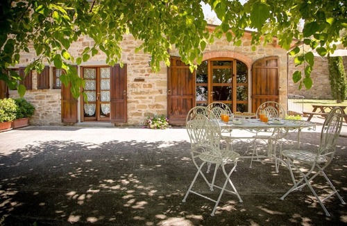 Castiglion Fiorentino Villa | Villa Coppa - Private farmhouse with swimming pool