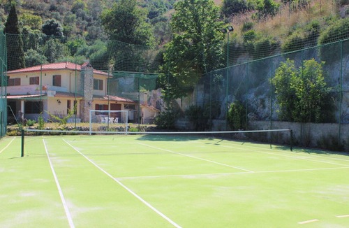 Itri House | Villa Colle Mare with swimming pool and private tennis court