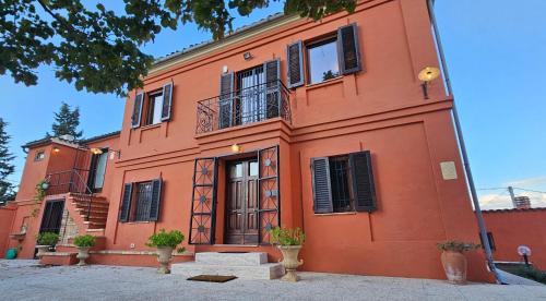 Picciano Villa | Villa Colli