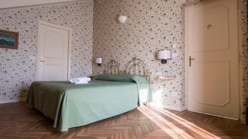 Canale House | Villa Cornarea