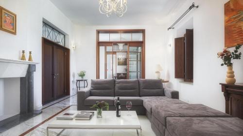 Gavorrano Villa | VILLA CROCI 12, Emma Villas