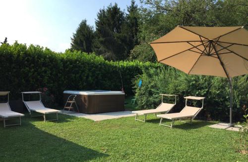 Albiano d'Ivrea Apartment | Villa D'Azeglio