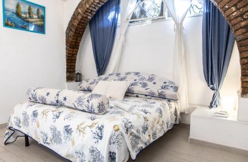 Terracina Villa | Villa Daniela Vista Mare - 70metri dalla Spiaggia - WiFi - Free Parking