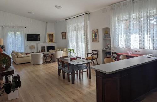 Cassina de' Pecchi Apartment | Villa Degli Ulivi