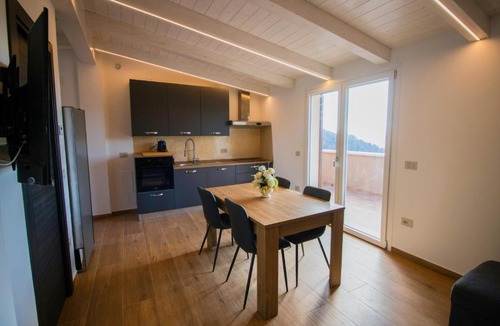 Montegiorgio Apartment | Villa Degli Ulivi