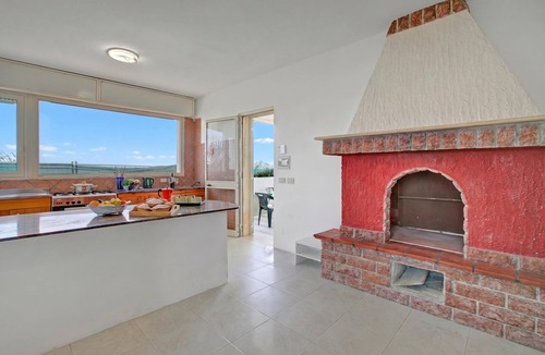 Giorgilorio House | Villa Dei Fanti - Beachfront Villa with Garden, Lecce, Italy