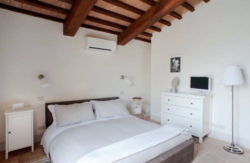 Foligno Villa | Villa del Sole - Homelike Villas