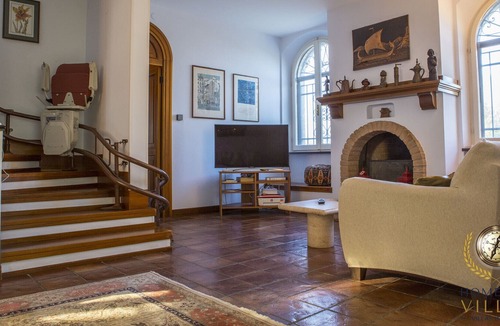 Potenza Picena Villa | Villa Deliziosa, few km away from sea