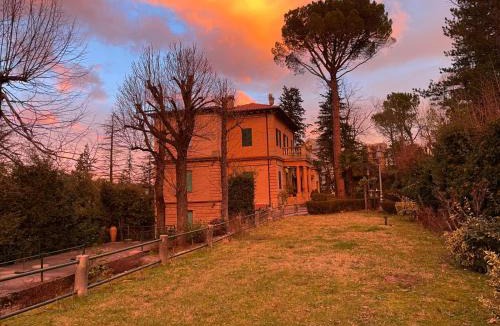 Amandola House | Villa delle Rose - Hotel Paradiso