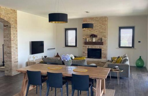 Colonnella Villa | Villa di lusso rustica con vista mare, collina e montagna