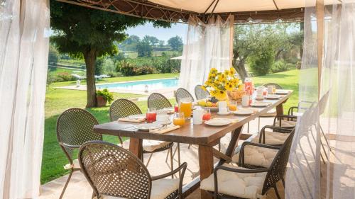 Castel Ritaldi Villa | Villa Di Morice 14, Emma Villas
