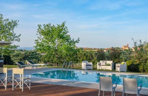 San Costanzo Villa | Villa Elettra 12&2 by Marche Holiday Villas