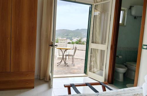 Ponza Bed & Breakfast | Villa Ersilia