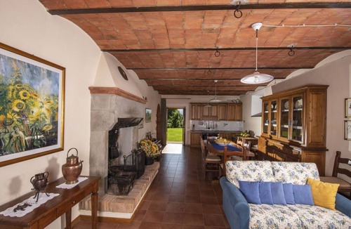 Porrena Villa | Villa Farmi by MMega