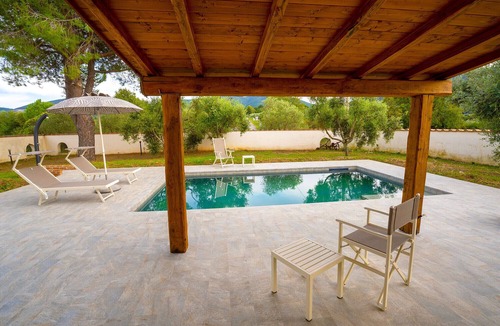 Scarlino Villa | Villa Flo with pool