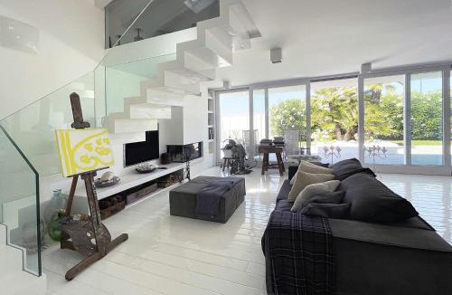 Marzocca Villa | Villa Fronte Mare - Jacuzzi, Giardino, Pet-friendly