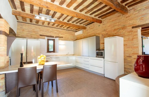 Ostra Villa | Villa 'Gelso' with Private Pool, Wi-Fi and Air Conditioning