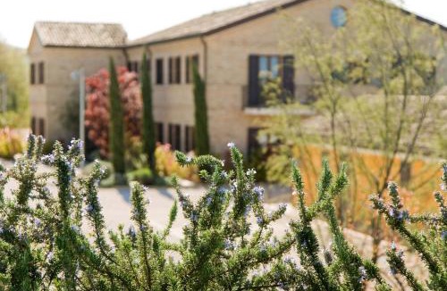 Camerano House | Villa Gens Camuria