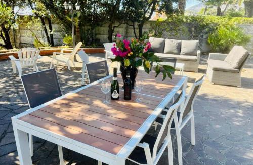 Fondi Villa | Villa GREG stupenda casa sulla spiaggia con accesso diretto al mare