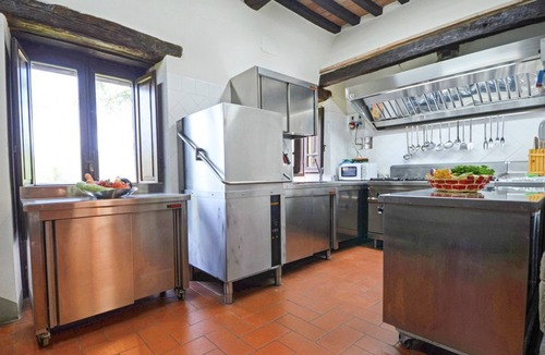 Tavernelle Villa | Villa Il Gufo - Seven Bedroom Villa, Sleeps 20