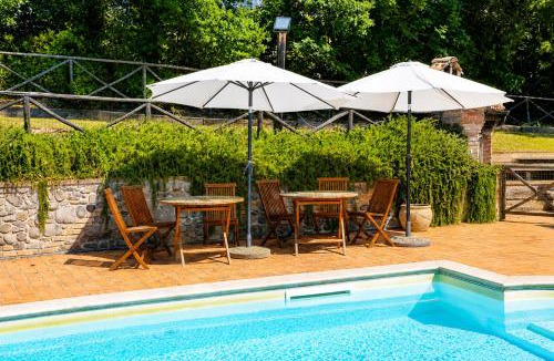 SantʼAngelo in Pontano Villa | Villa Il Rigogolo - Private Pool - 10 Guests - Panoramic Marche Hills