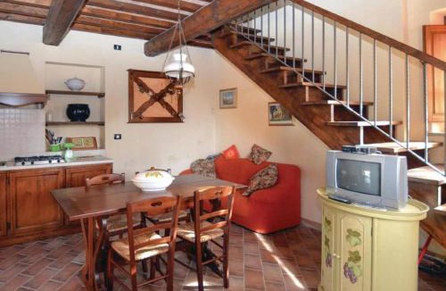 Bivio Lugnano House | Villa in Montalbano with Scenic Views