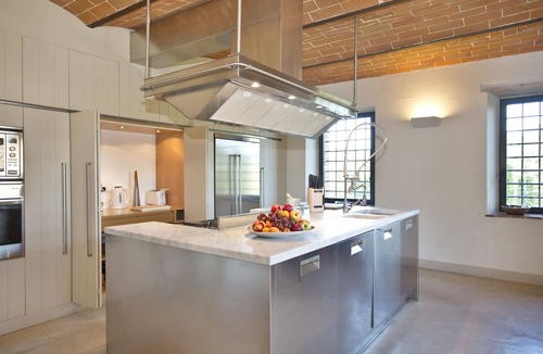 Gaiole in Chianti Villa | Villa in San Vincenti with 5 bedrooms sleeps 12