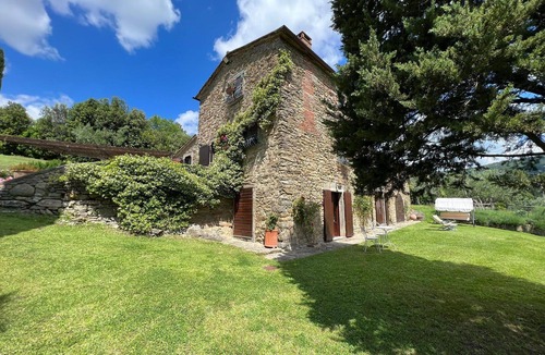 Cortona Villa | Villa in Sant'angiolo with 5 bedrooms sleeps 12