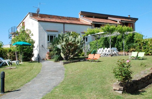 Ascea Villa | Villa in Velia near Roman Ruins and Beach
