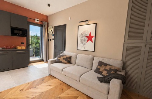 Roreto Apartment | Villa Irene Langhe - Red Suite, First Floor - View of the Monforte and Novello Vineyards