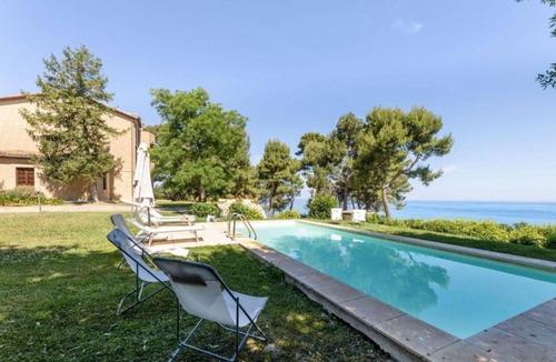 Palombina Nuova Villa | Villa Krizia - Ancona, beautifull villa with sea view pool