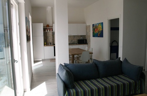Pizzo Apartment | Villa Laura am Meer - P1 by Interhome