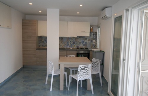 Pizzo Apartment | Villa Laura by the Sea - ST