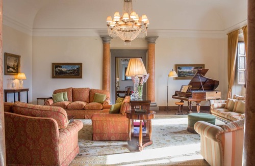 Loro Ciuffenna Villa | Villa Laurenzi - Six Bedroom Villa, Sleeps 20