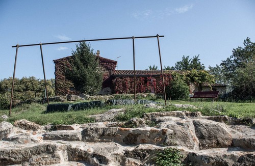 Manciano Villa | Villa 'Le Peschiere' with Private Terrace, Private Garden and Wi-Fi