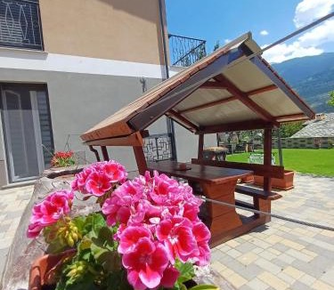 Montan-Angelin-Arensod Apartment | Villa Maffei