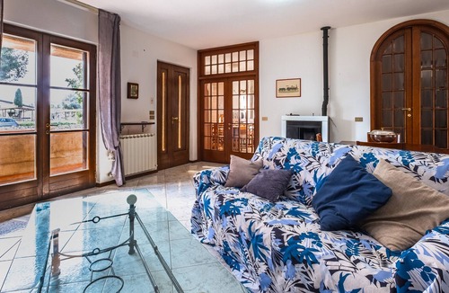 Manciano Villa | Villa Maremma Toscana with Garden, Covered Terrace & Wi-Fi